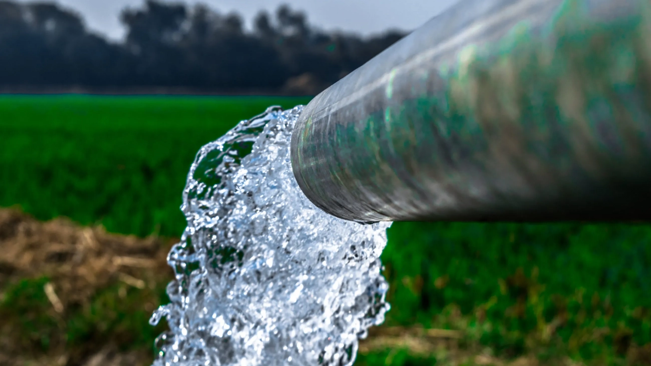 Economía Circular en el Tratamiento de Aguas Residuales Industriales: Convirtiendo Desechos en Valor para tu Empresa
