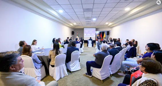 Círculo de Exportadores Asamblea Químicos Roma 02